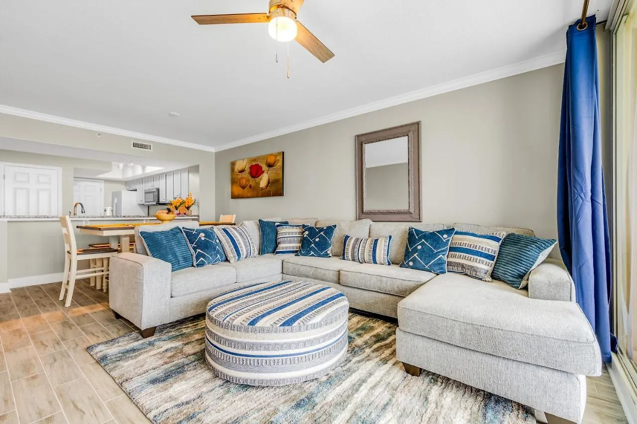 Emerald Beach 2330 Panama City Beach Apartment